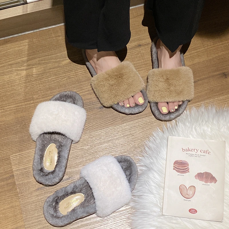 

Универсальные плюшевые тапочки INS в Корейском стиле, новинка сезона осень-зима 2022, нишевые тапочки на толстой подошве, женские шлепанцы на т...