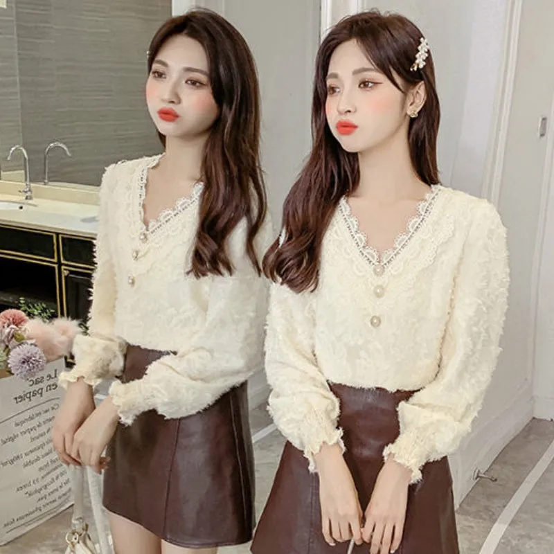 Рубашки женские удобные универсальные с V-образным вырезом и рукавами-фонариками