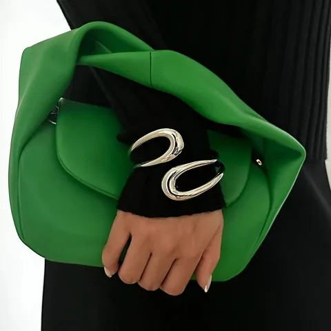 Металлический браслет