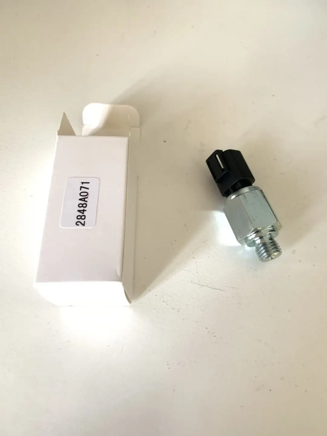 Датчик давления масла переключатель для Perkins/MASSEY CATERPILLAR JCB 1000 1100 1104D-44 701/80327 237-4894