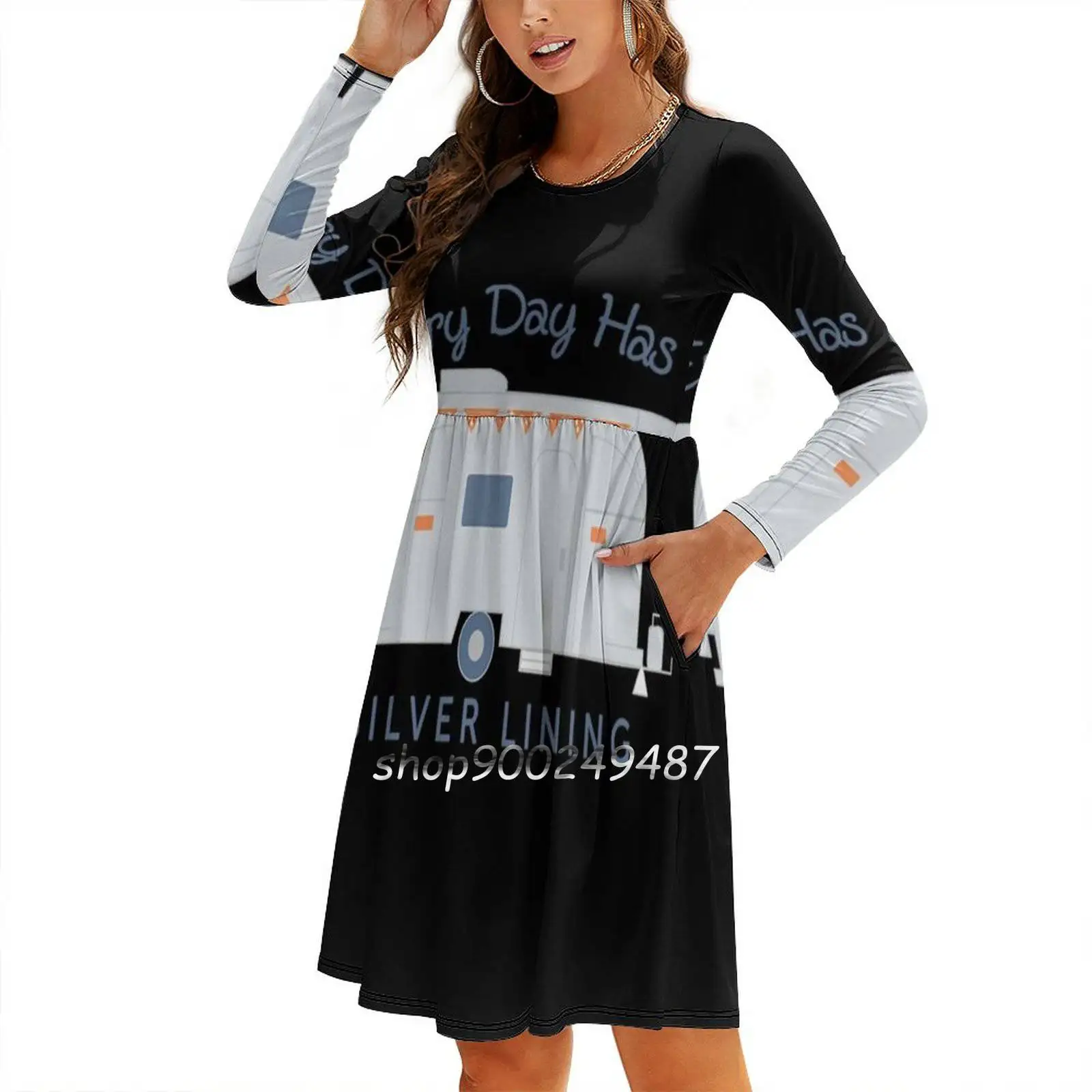 Платье-клеш с серебряной подкладкой платье квадратным вырезом элегантное