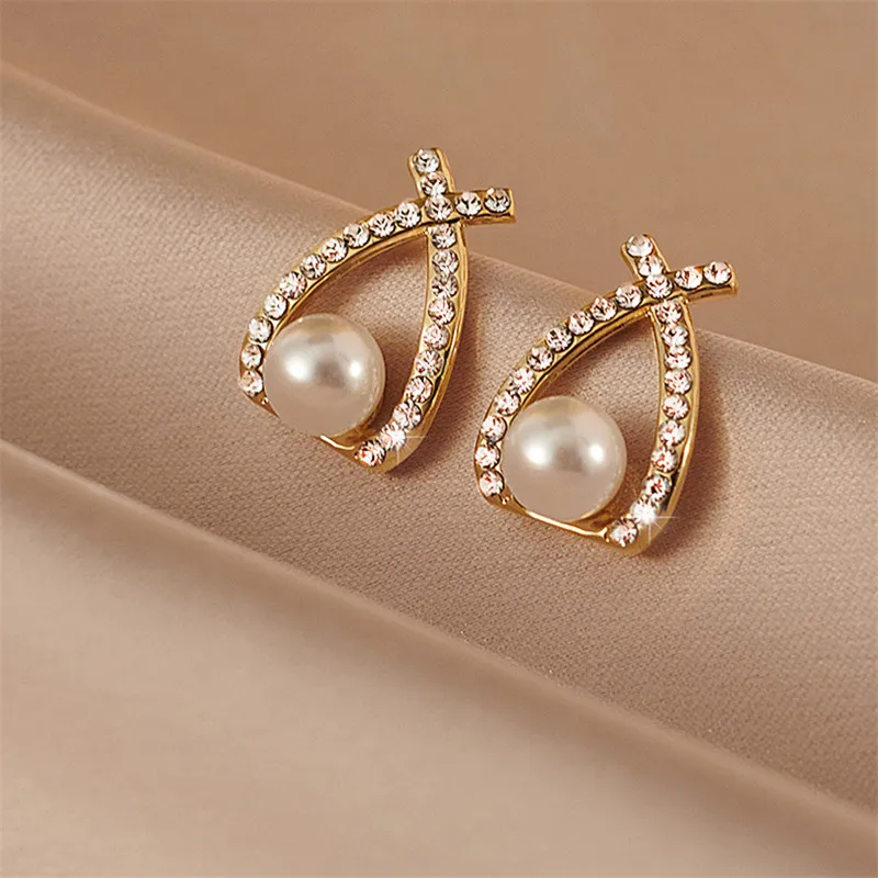 

Trendy Stud Earrings Cross Pearl For Women Girls Metal Chain Jewelry Ladies Fashion Classic Gift Wedding Party