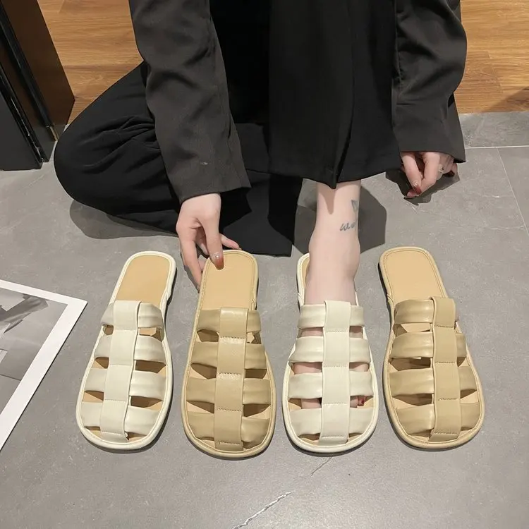 

2022 New Fashion Outer Wear Slippers Mother Shoes Solid Color Light Mouth Flat Flat Heel Spring and Autumn Ladies Slippers