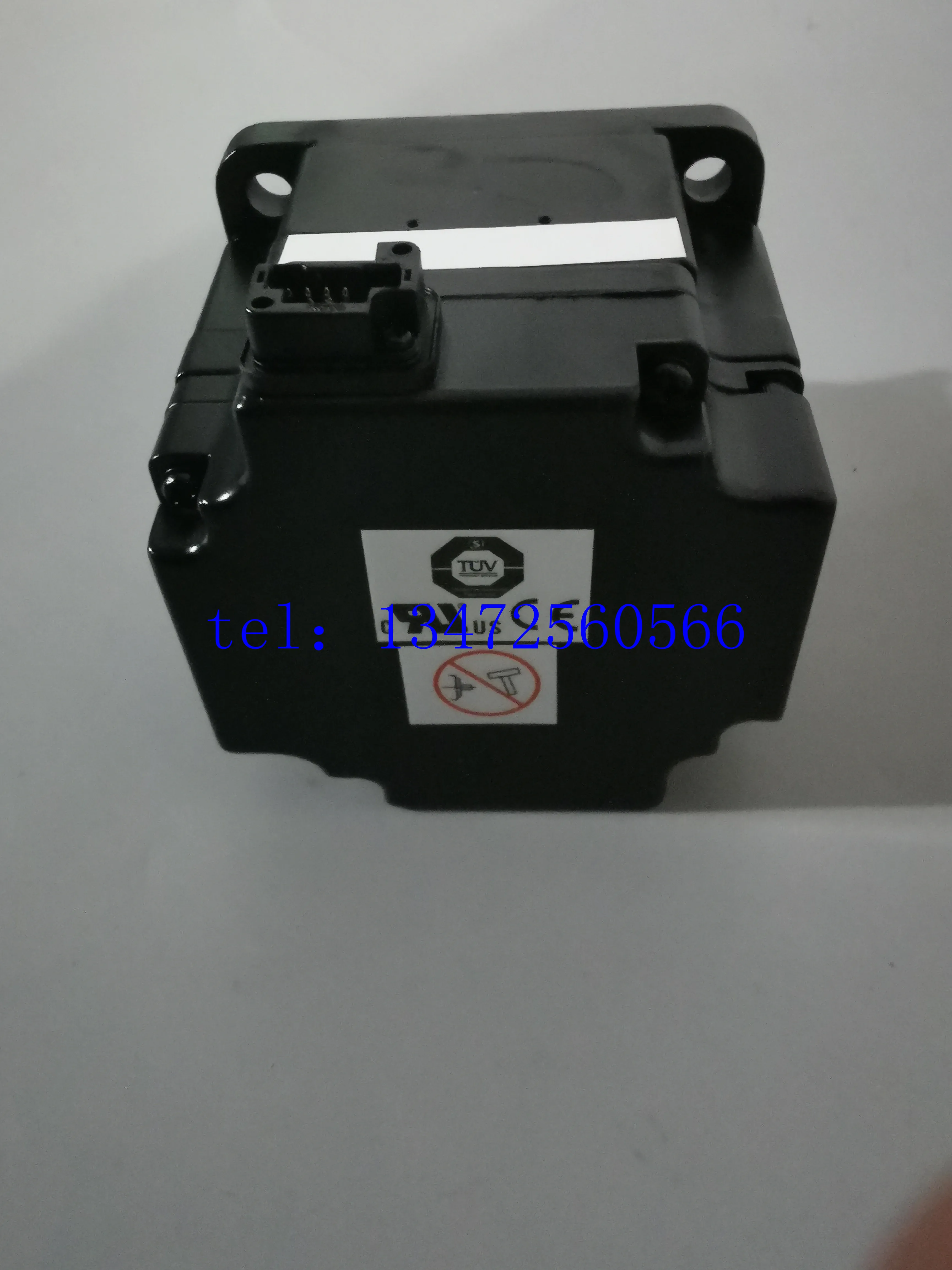 

Servo motor SGMAV-A5ADAB1 original spot sales inquiry procurement