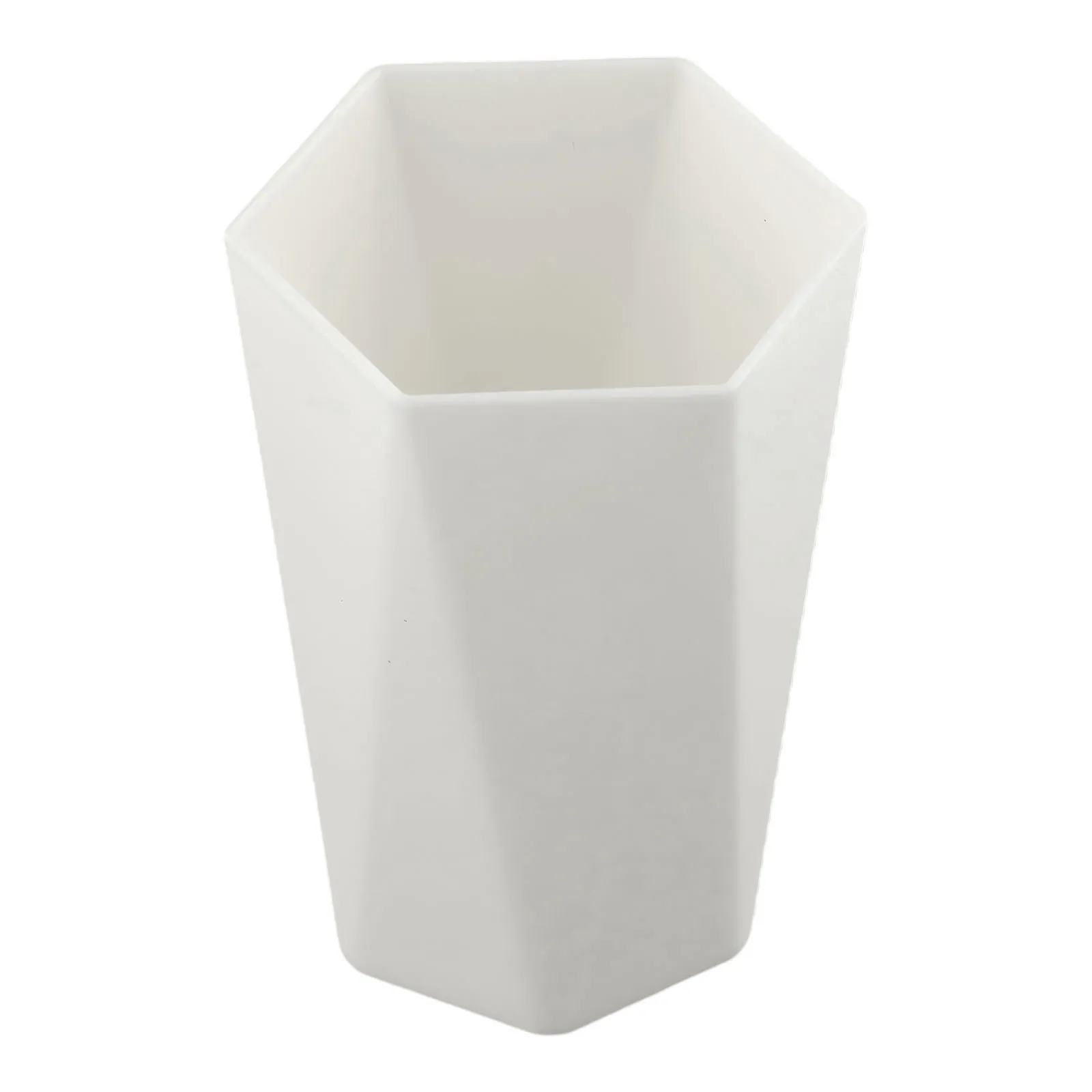 

Пластиковый стакан для полоскания рта 300 мл