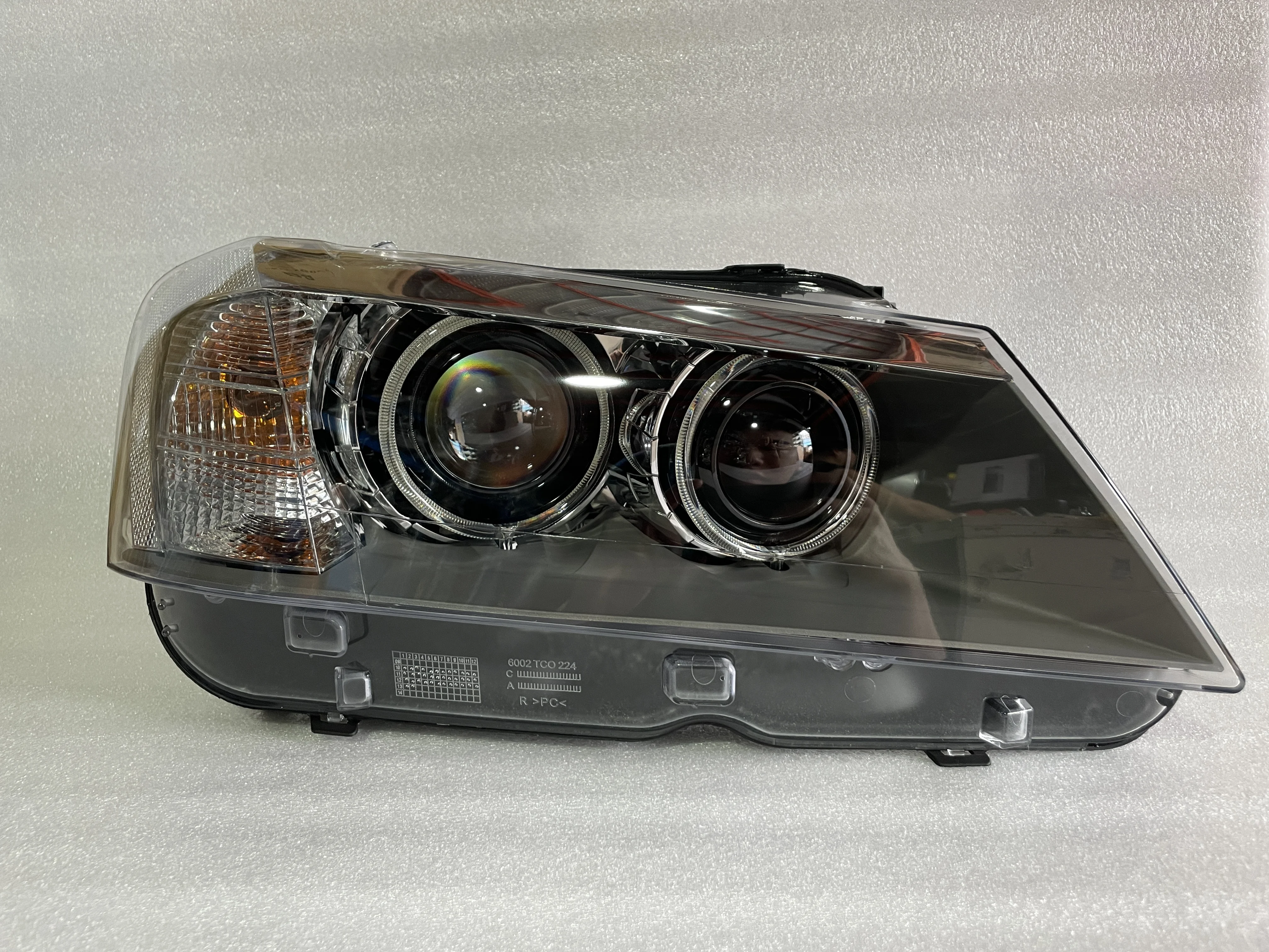 

Фара передняя в сборе для BMW X3 2011-2013