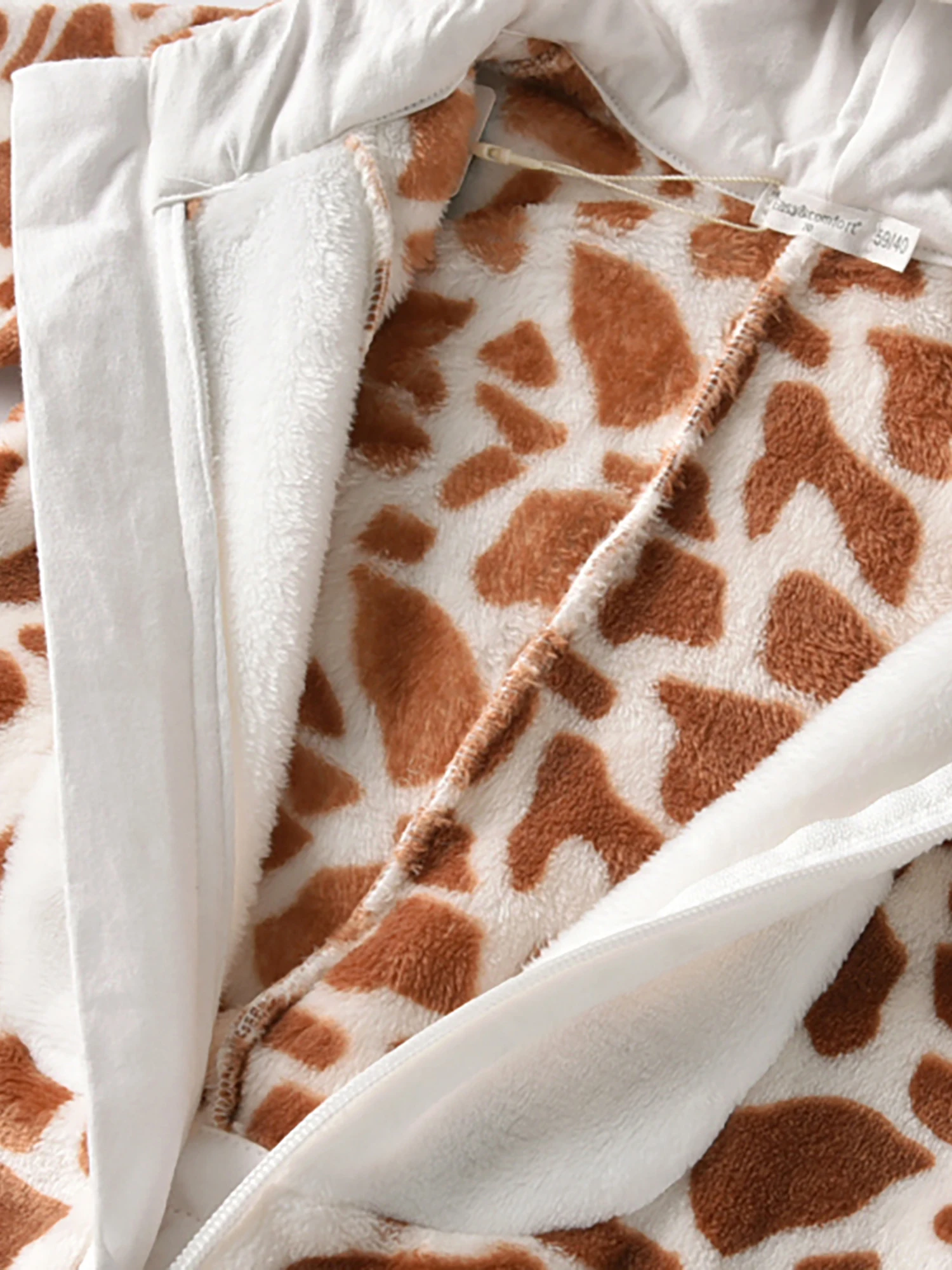 

Cute Infant Animal with Hooded Zipper - Adorable Cartoon Romper for Cosplay Costumes and Fall Outfits