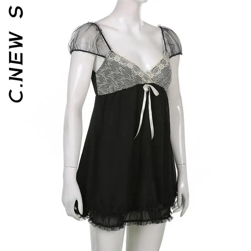 Женское шифоновое платье составного кроя с квадратным вырезом |