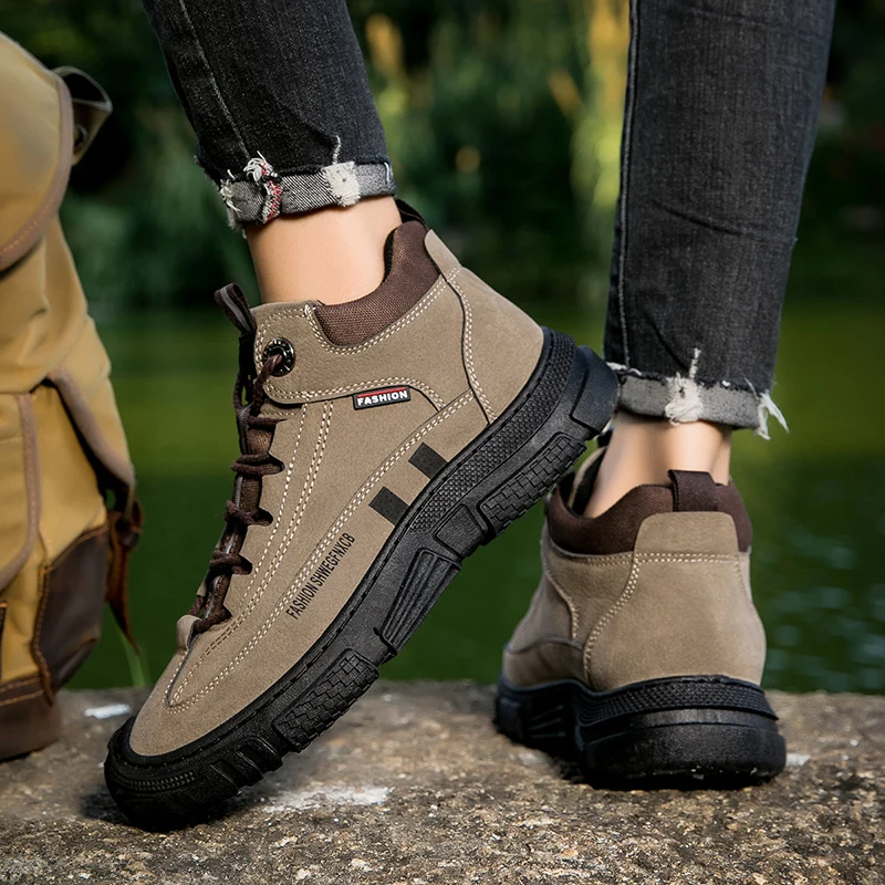 R. XJIAN Men's Winter High Top Hiking Shoes Outdoor Leisure Sports  Anti Slip Wear Resistant Travel Thick Bottomed Sneakers