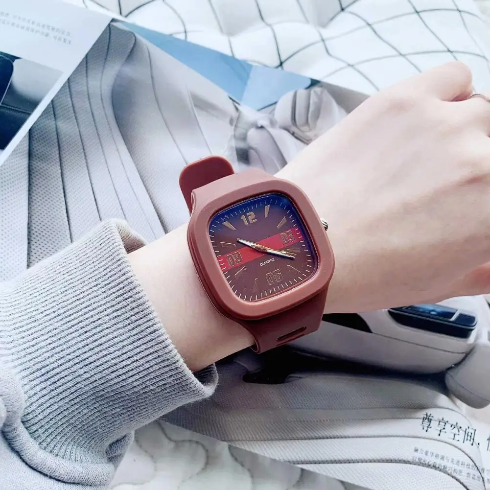 

High Accuracy Birthday Gift Men Women Sports Digital Watch for Fitness