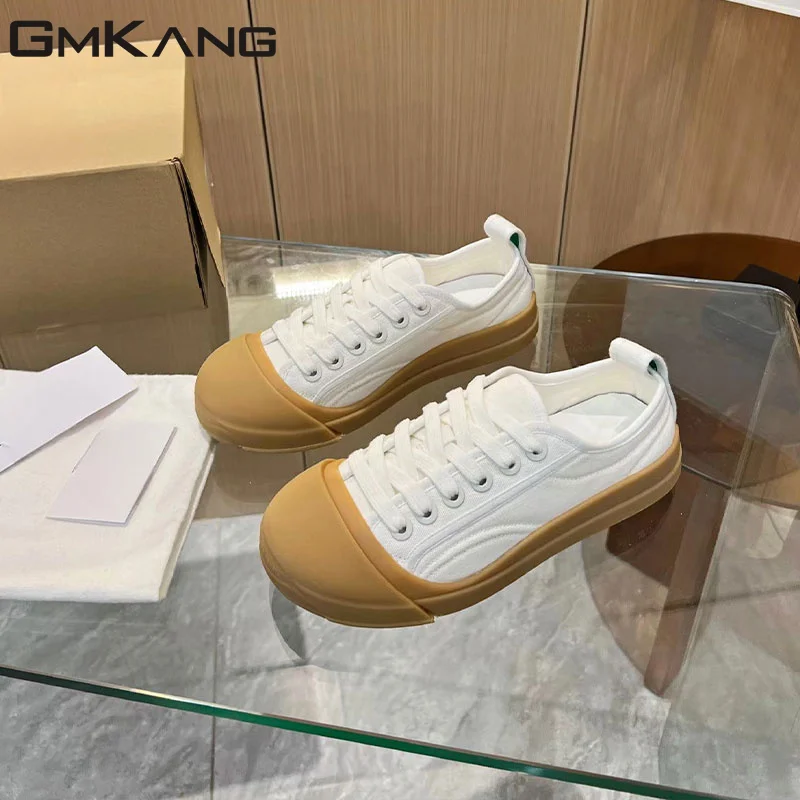 Casual Sneakers Women And Men Lace Up Round Toe Black White Shoes Woman Leisure Flat Sports Shoes Woman Zapatillas Mujer