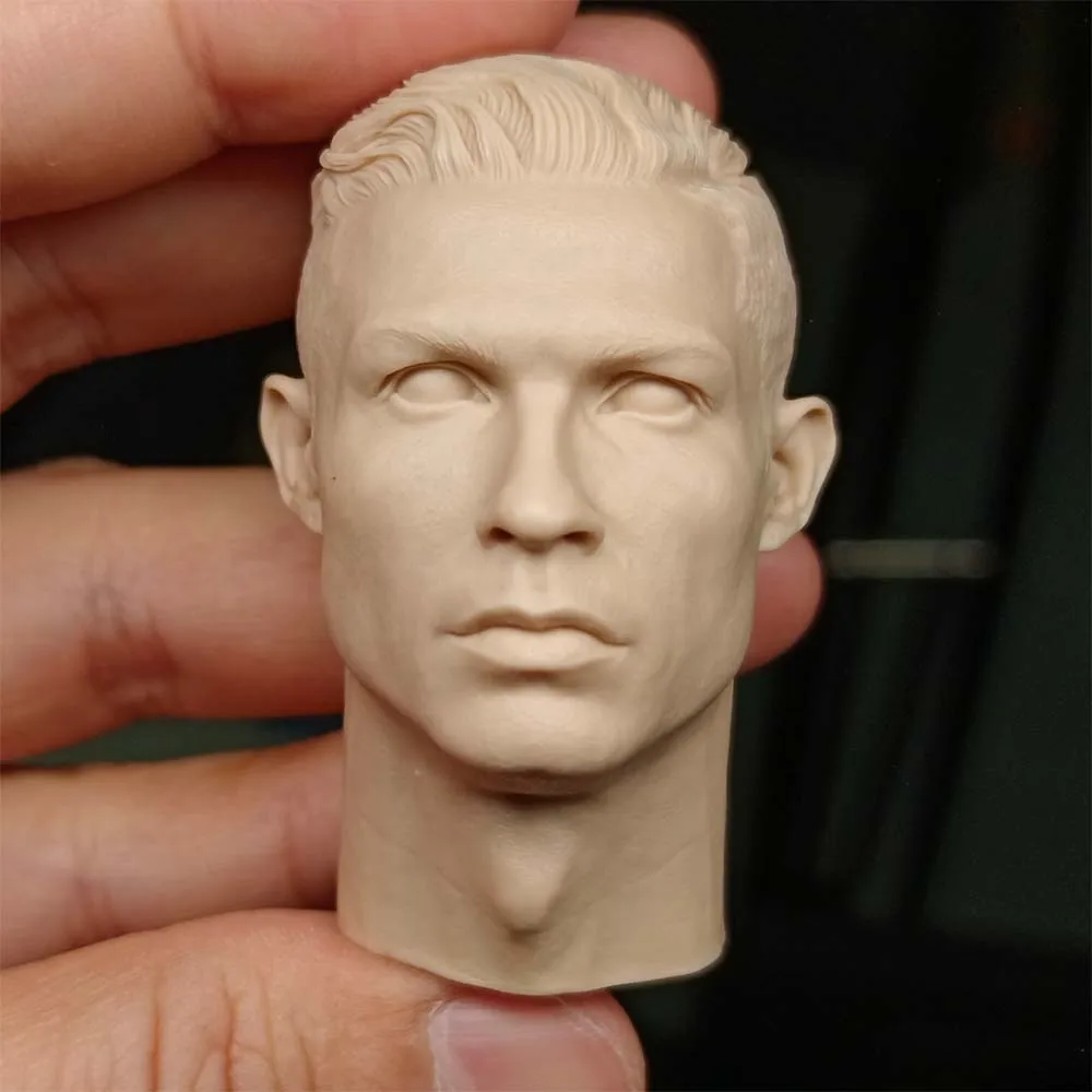 

Cristiano Ronaldo C Unpanited Male Head Carving Soldier Customized Football Star Model 1/6 Scale Action Figure Body Hobbies Toy