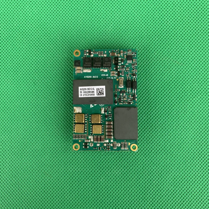 

Imported disassemble ASTEC AVQ200-36S12-6L 18-75V to 12V 19A isolated power module