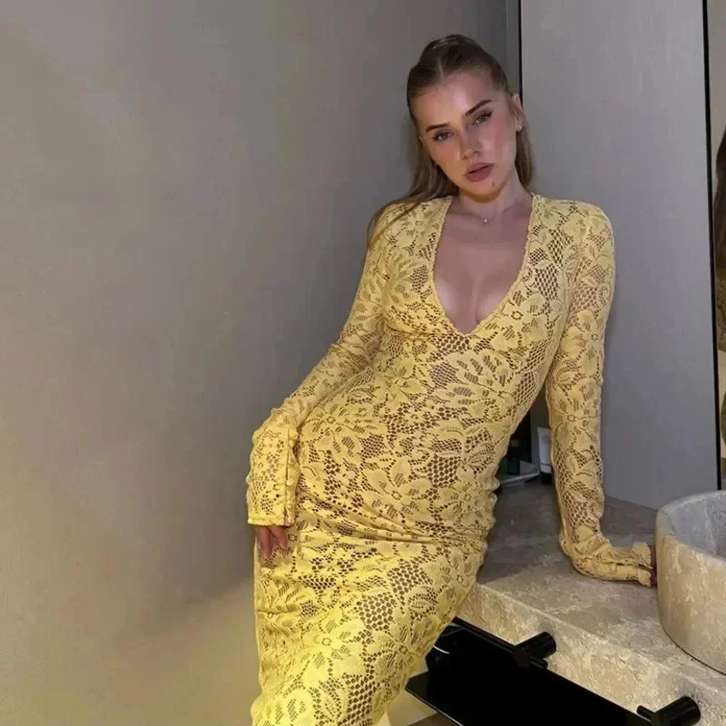 Сексуальное кружевное тонкое длинное платье с глубоким v-образным вырезом