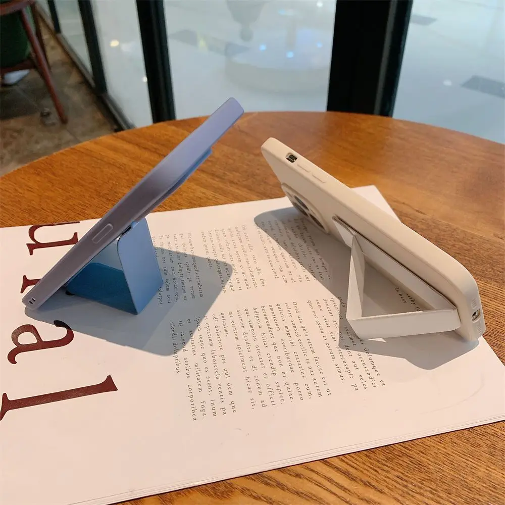 

IPhone 14 13 12 11 Pro XS MAX X XR7/8 series, advanced solid color phone case, with bracket. Special for watching TV