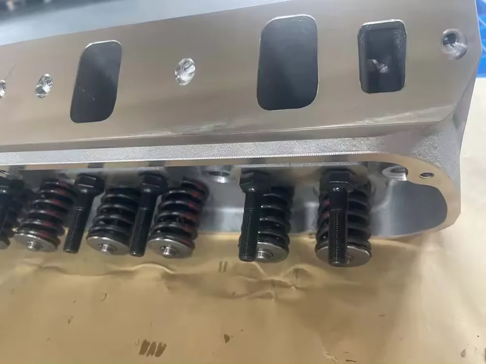 Алюминиевая головка цилиндра Ford302 SBF 5.0L