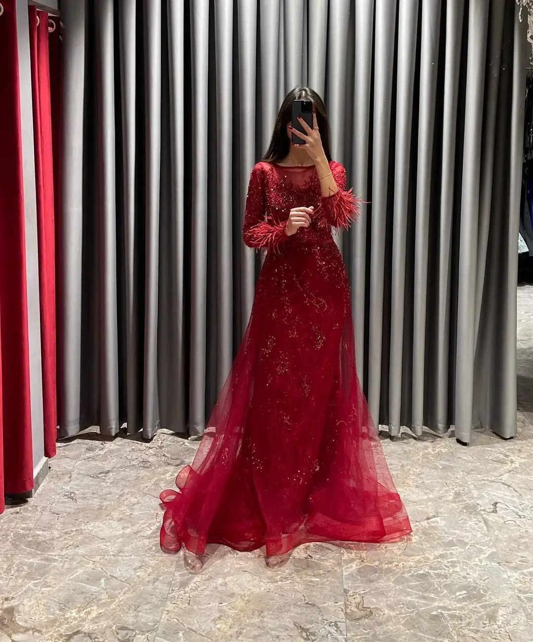 

FDY Store Red Long Sleeves Tulle Prom Dresses A-line O-Neck Sequins Feathers Beadings Wedding Party Dress Formal Dress