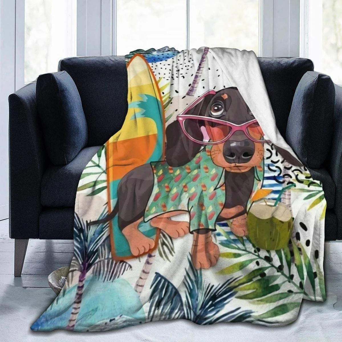 

Теплое фланелевое одеяло с рисунком таксы, сосисок, розовых цветов