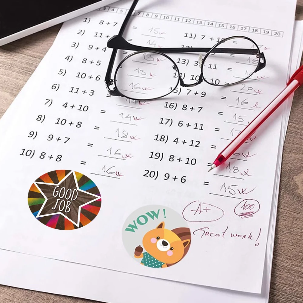 Рисунок 4 - декоративные наклейки для школьных