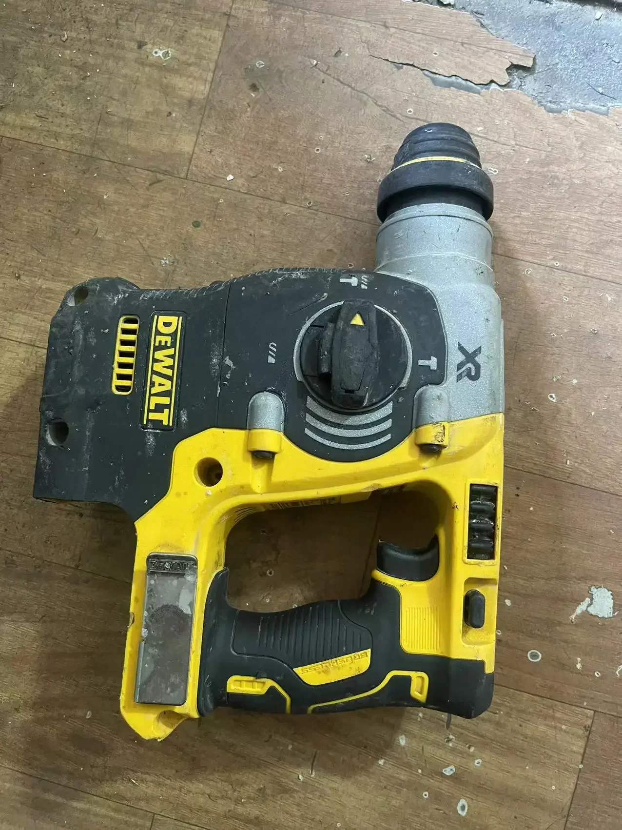 

DEWALT DCH273 DCH253 18В Бесщёточный перфоратор, б/у