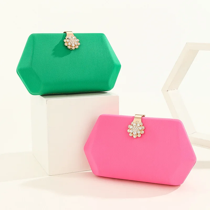 

2023 New Women Diamond Flowers Evening Bags Wedding Banquet Clutch Purse Mini Dinner Wallets 2 Colors Drop Shipping