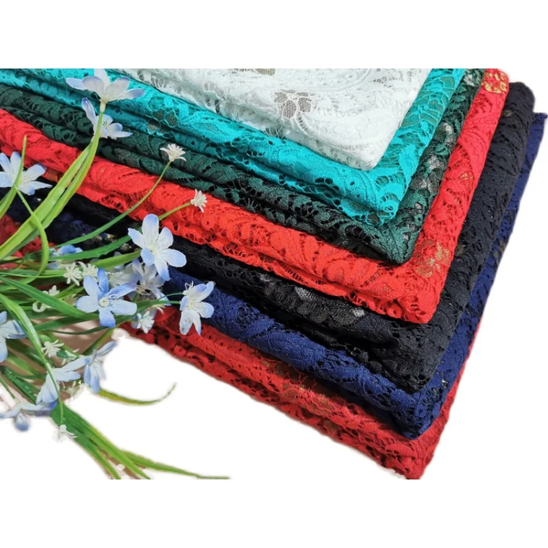 Шелковая пряжа