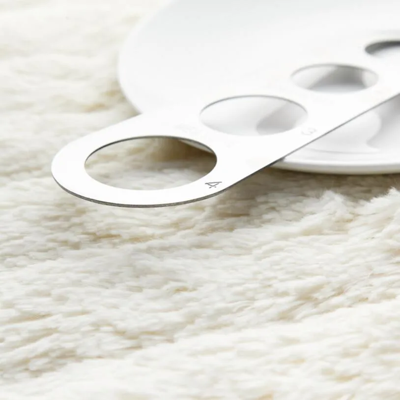 Линейка-лапша из нержавеющей стали с 4 отверстиями |