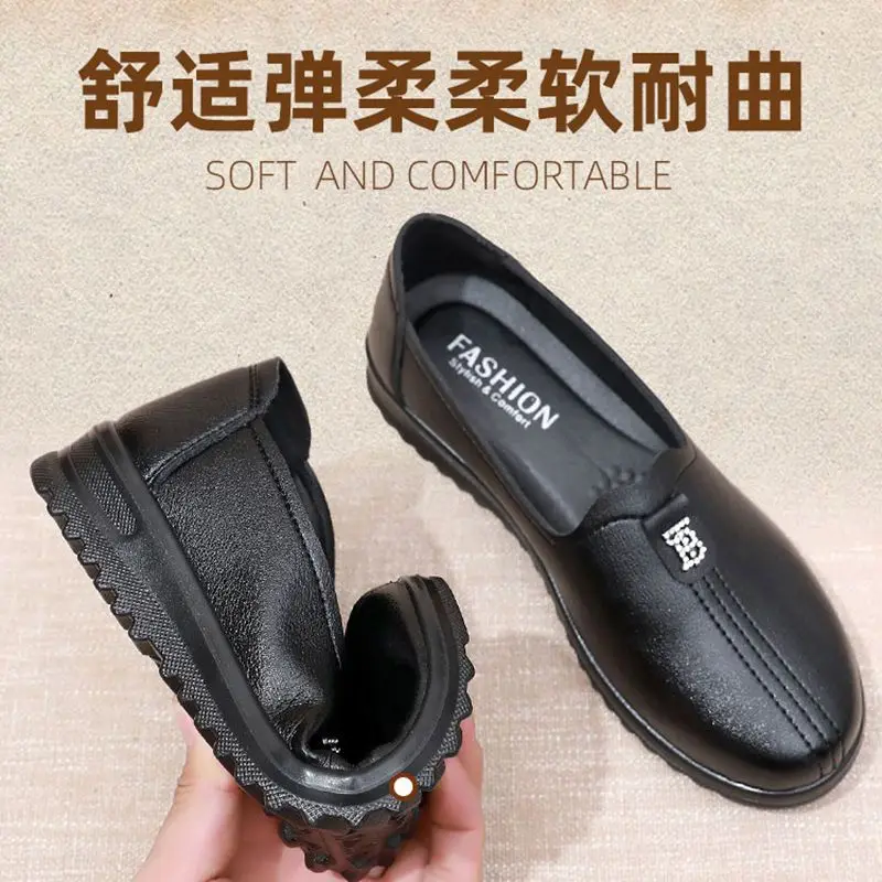 2023 Fashion Flats  Soft Leather Round head Women Casual Flats Ladies Shallow mouth Flat Oxford Shoes New Mother single Shoes