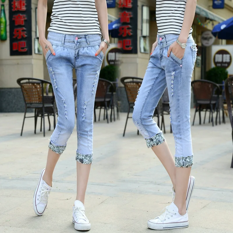Женские джинсы-капри до щиколотки Узкие рваные с завышенной талией лето 2022 |
