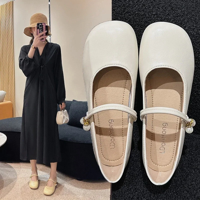 

2023 Spring Autumn Style Small Pearl Flat Bottom Mary Jane Leather Shoes Thick Heel Single