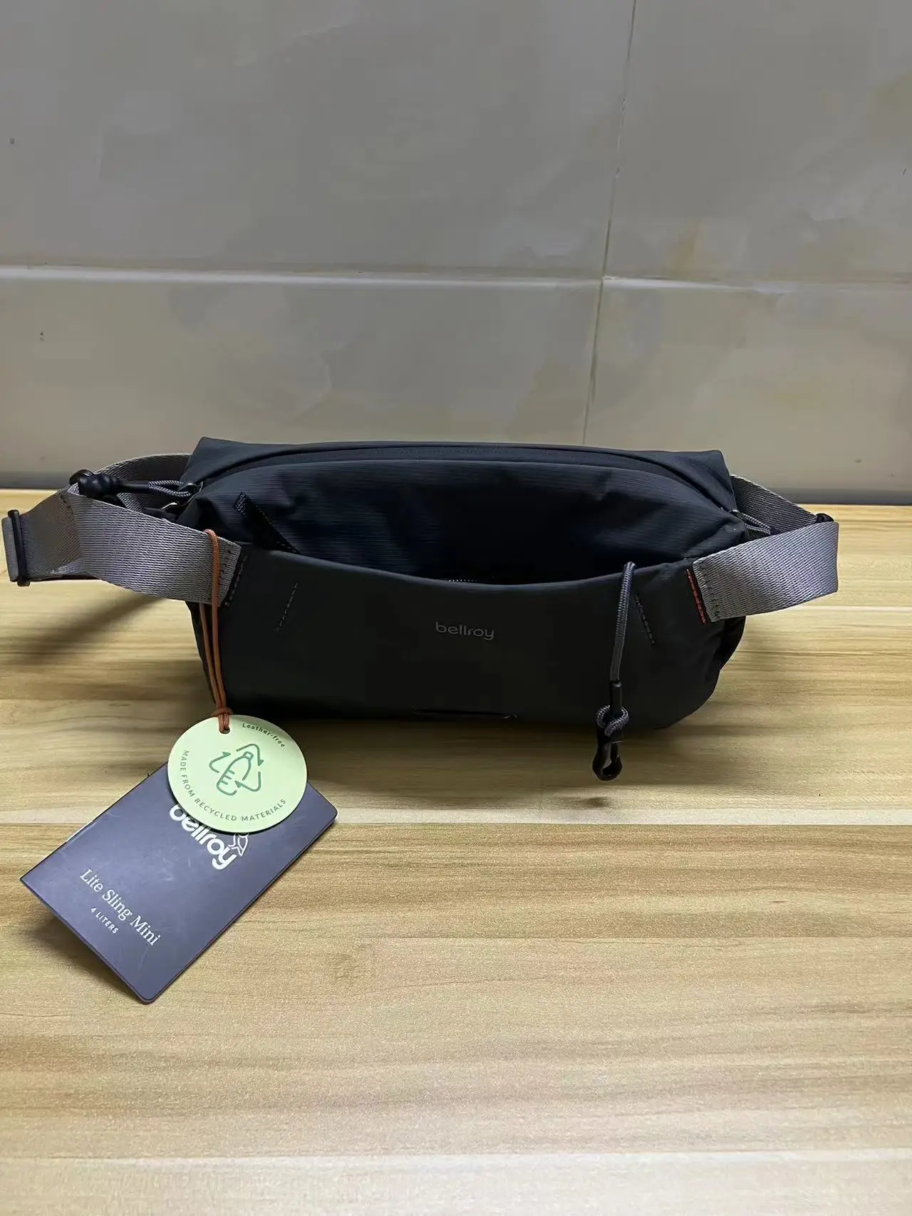 bellroy Australia Sling 4L Waterproof Chest Bag One Shoulder Large Capacity Crossbody Men's and Women's Waist