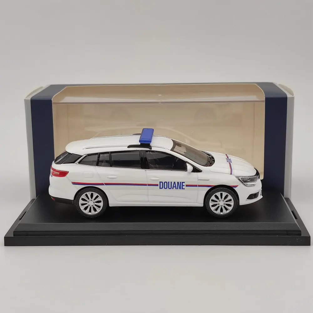 Коллекция автомобилей Norev 1:43 Megane IV Estate 2016 белые литые модели