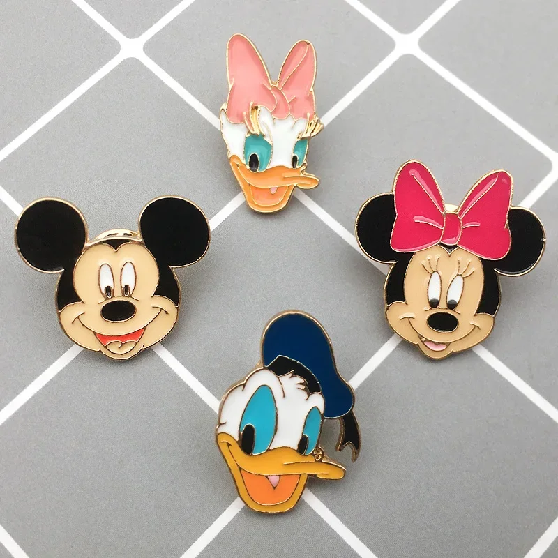 Милые заколки в стиле мультфильма Минни и Дейзи