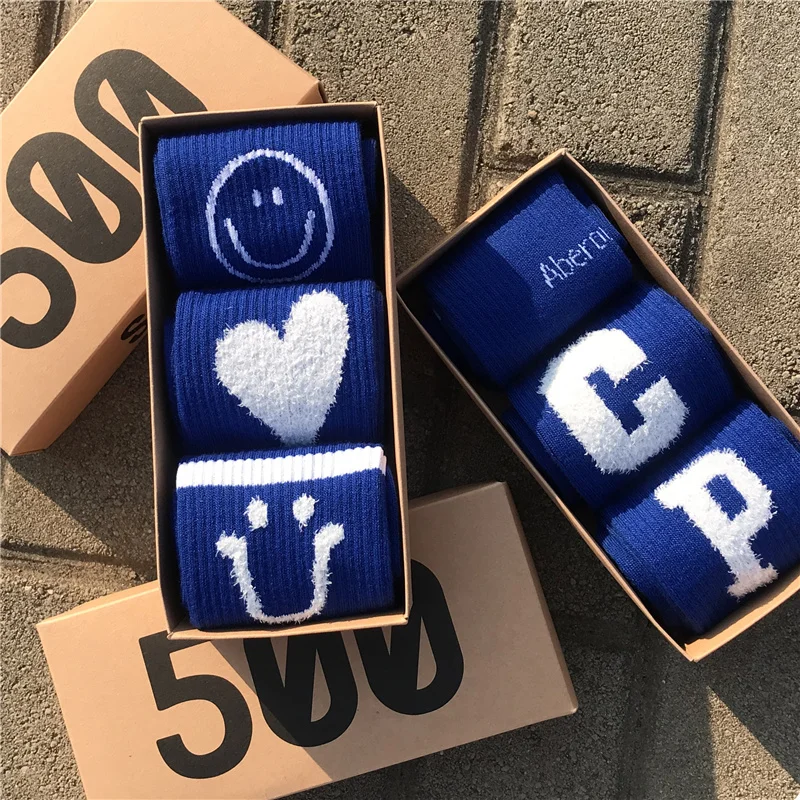 

Women's Socks Blue Cotton Love Plush Smiley Funny Socks Casual Korean Version P Letter C Couples Sports Socks 3pairs/box