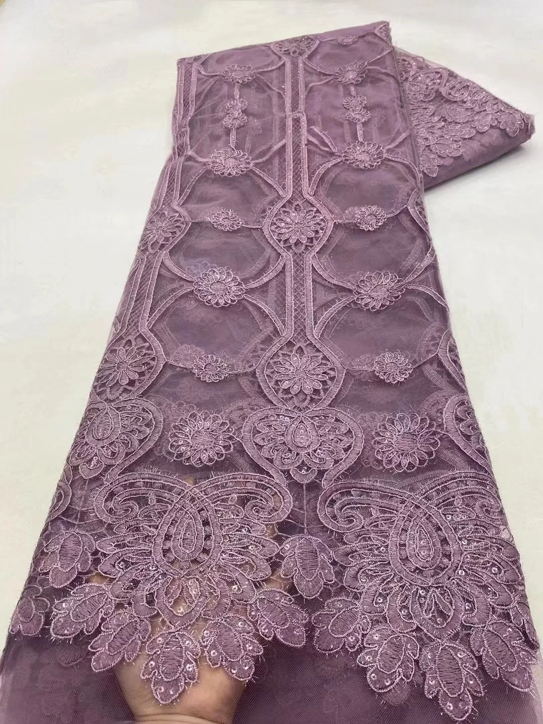 

Luxury Sequence African Lace Fabric High Quality Embroidery French Tulle Lace Sequins Nigerian Party Lace Material