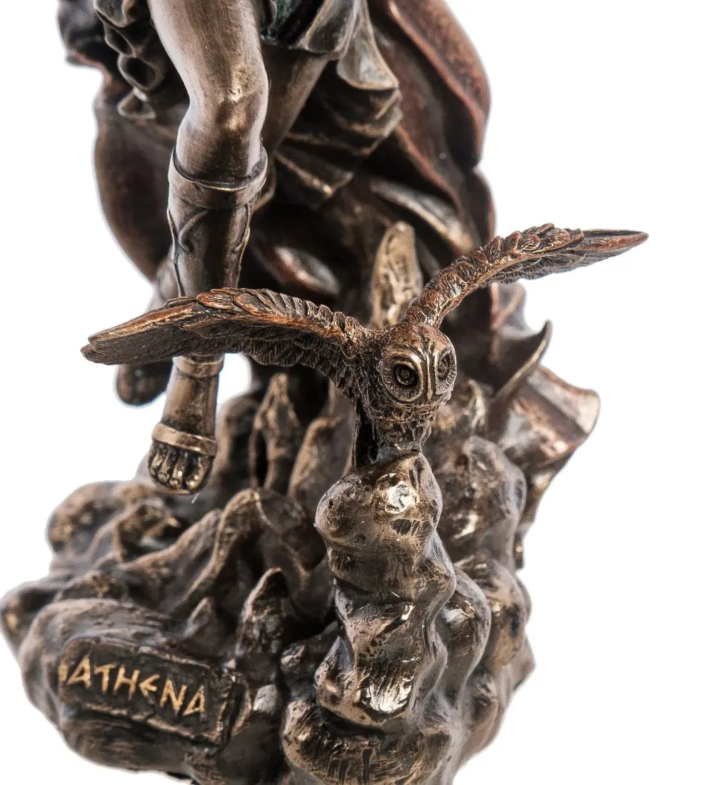 Статуэтка &quotАфина - Богиня мудрости и справедливой войны&quot