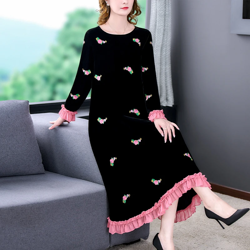 

Женское винтажное бархатное платье миди, элегантное вечернее платье с цветочной вышивкой в стиле Хепберн, черное свободное платье в Корейском стиле для осени и зимы, 2023
