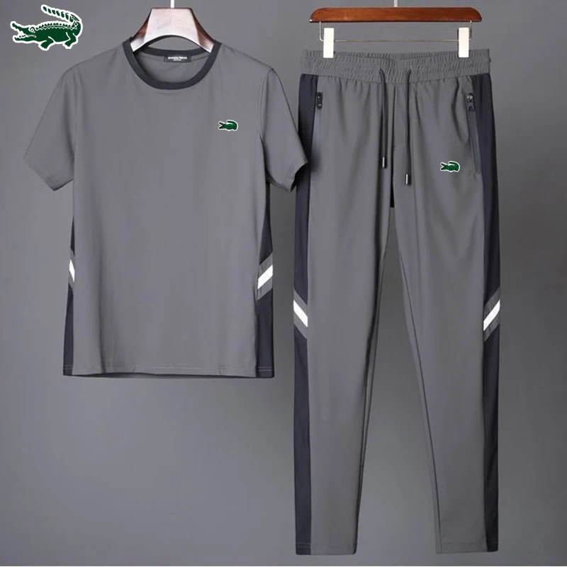 

Men's Summer Casual Sports Set Short Sleeve T-shirt Pants Loose Fit Quick Dry
