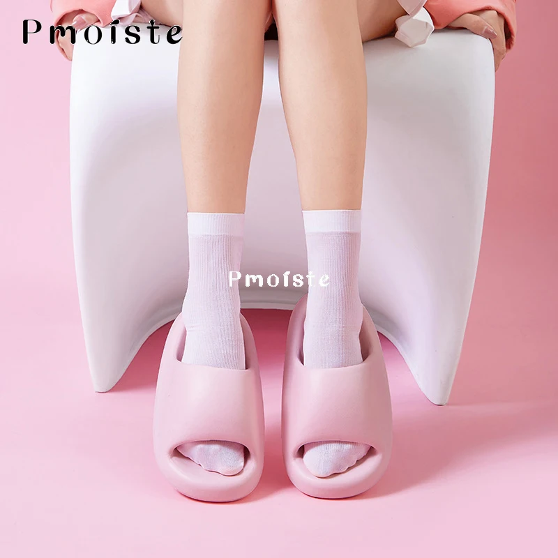 Couple Slippers for Women Indoor No-slip Lightweight Bathroom Slippers 2023 Trends Summer Soft Bread EVA Slippers