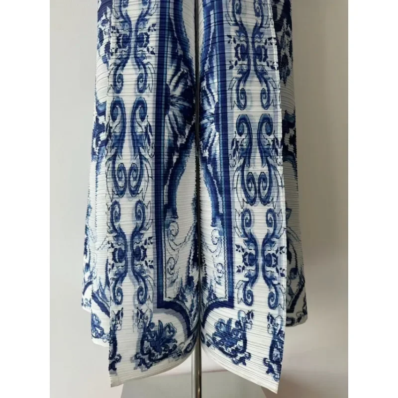 Плиссированные Длинные пальто с отложным воротником и принтом новинка 2024 модная