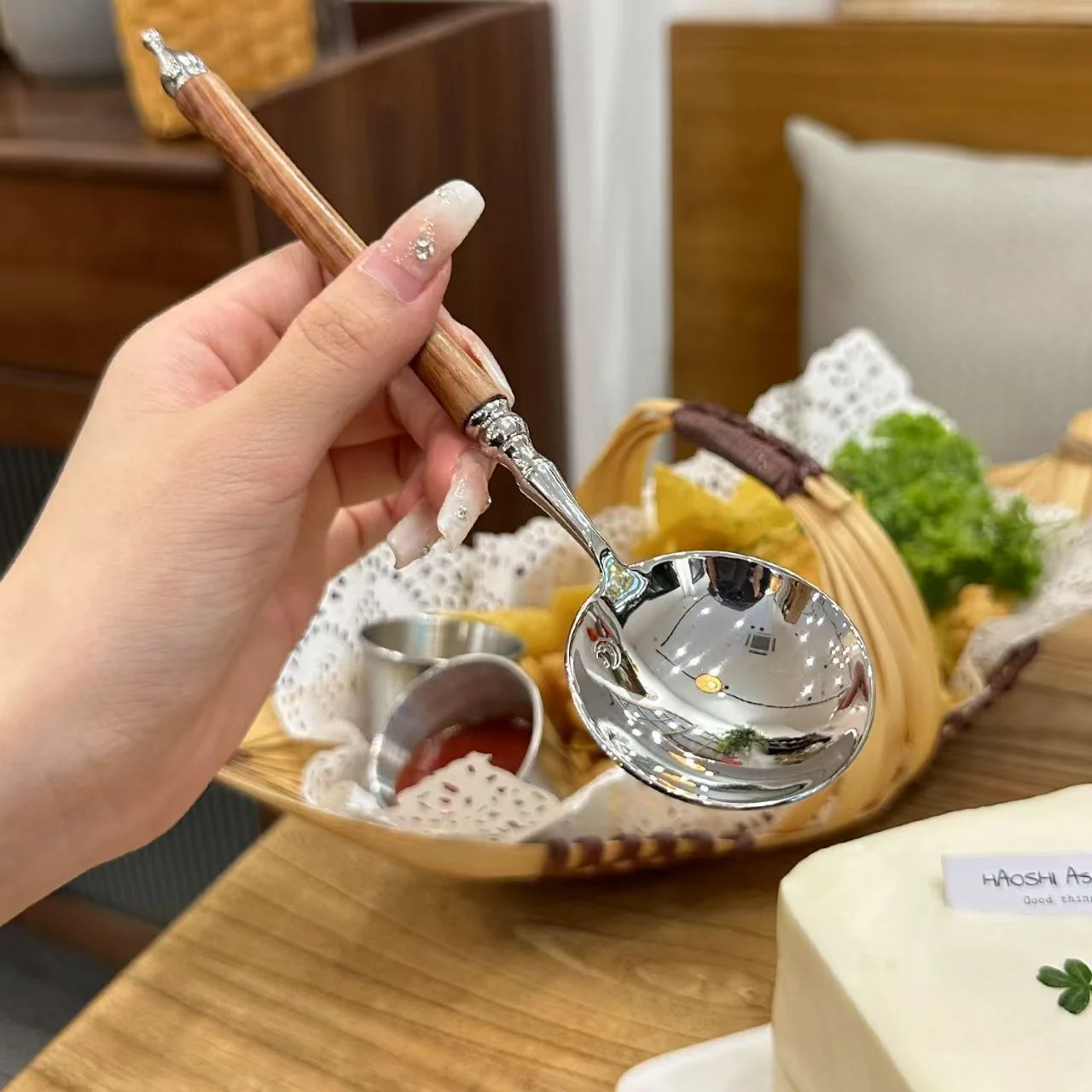 

Ложки из нержавеющей стали, имитация палисандра, 2 штуки