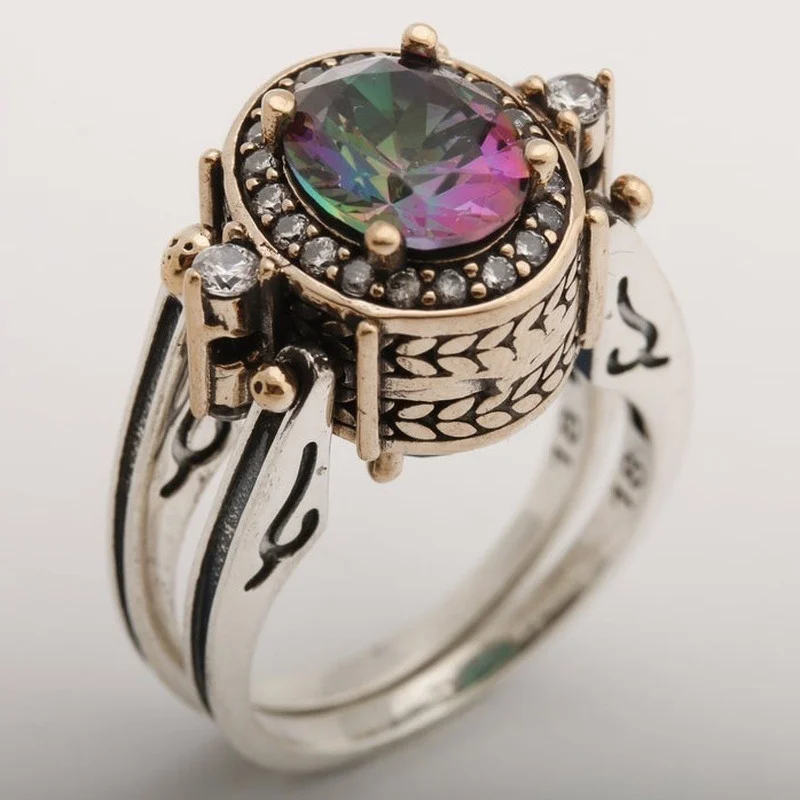 

Extraordinary Ring! Two In A One Ring Reversible Ottoman Style Oval Cut Alexandrite and White Topaz Woman Ring All Size