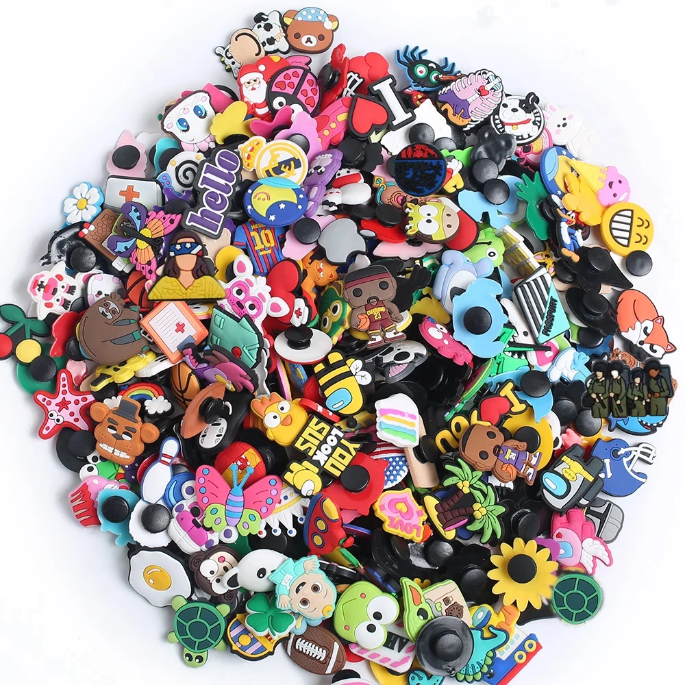 

Hot Sale 30-50-100Pcs Mixed Cartoon Random Different Shoes Charms Fit Shoes/Wristbands Children Party Birthday Gift