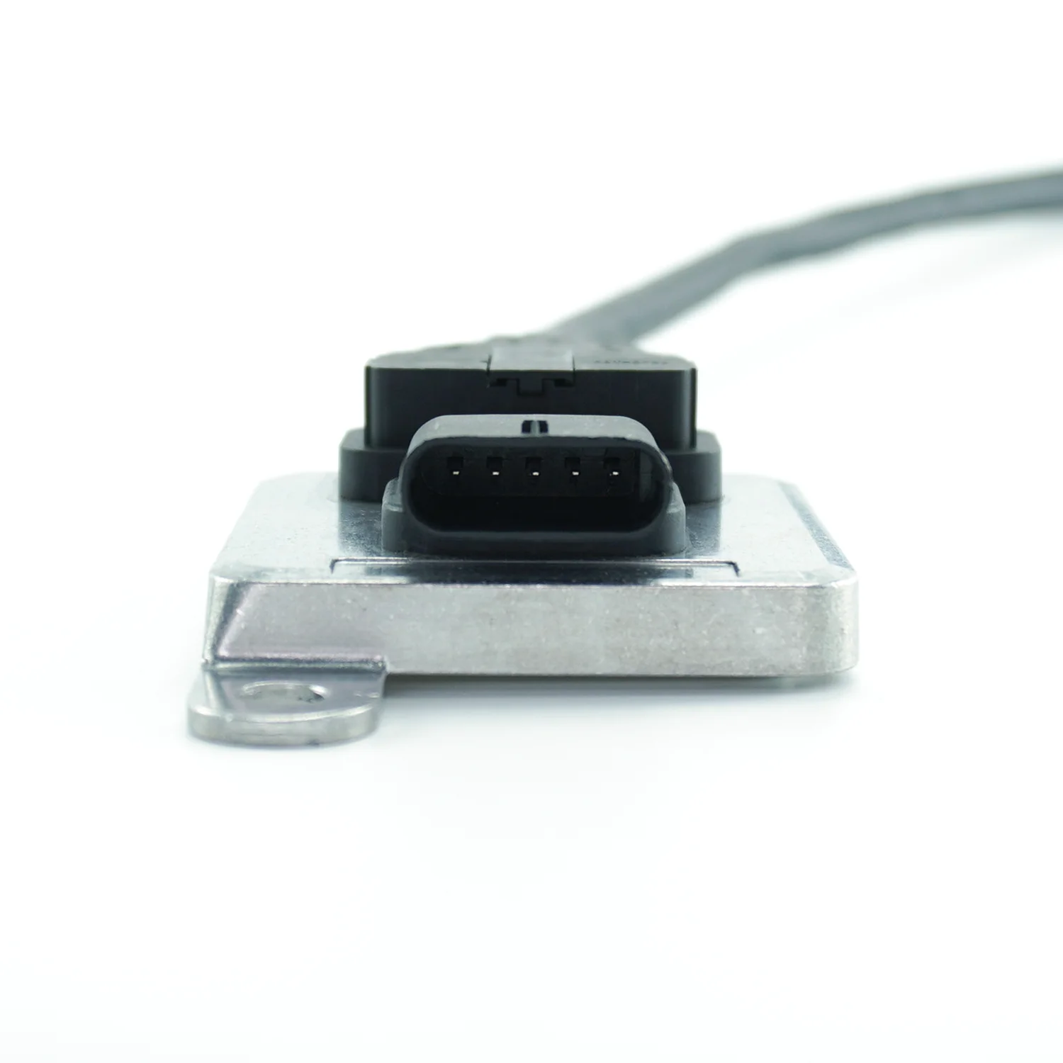 A 0009055100 5WK96681 Оригинальный новый датчик азота и кислорода NOx для Mercedes-Benz W207 W212 W222 R