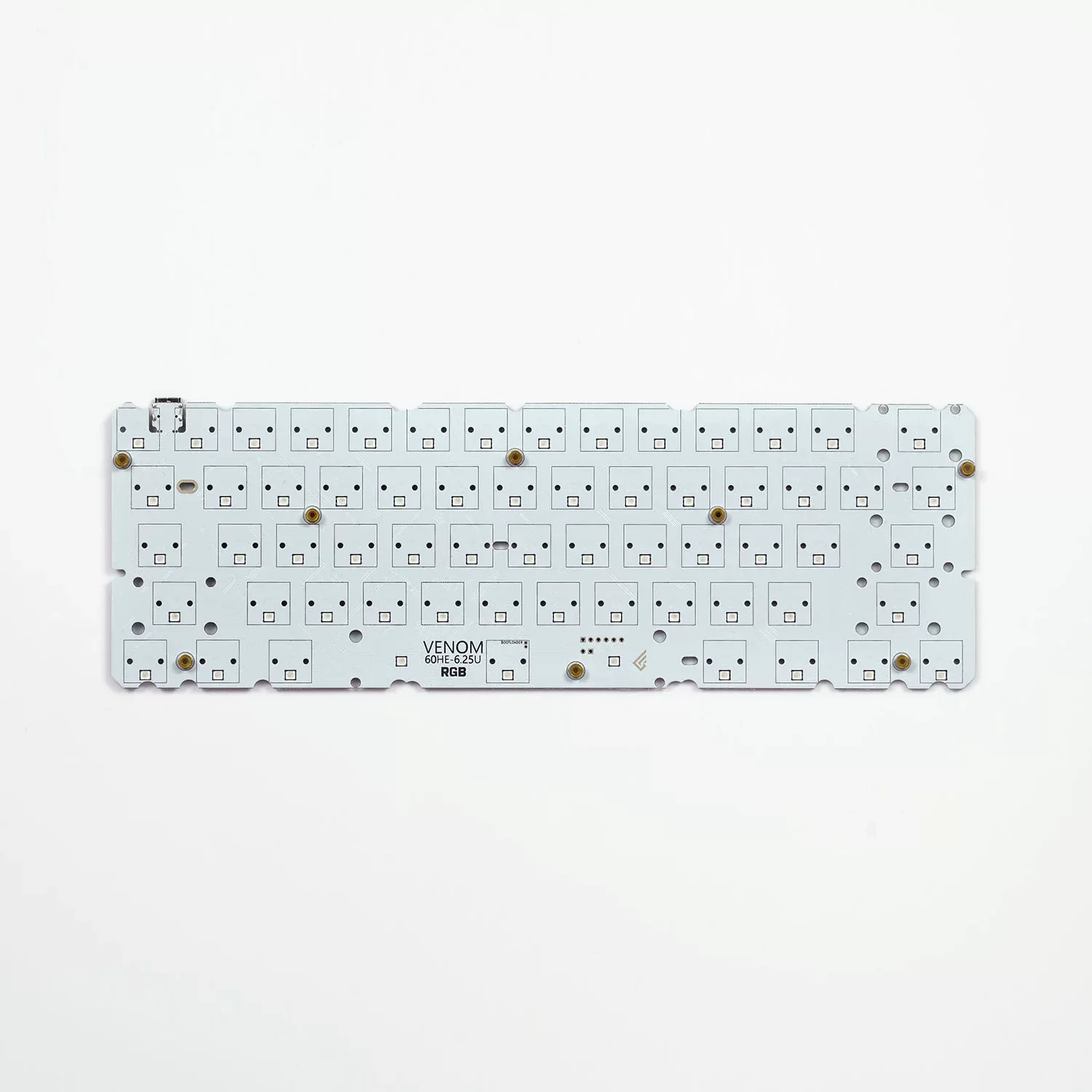 Фото Игровая клавиатура Geonworks Venom 60 HE с поддержкой платформ GH60, tofu60, holy60, толщина корпуса 0.1 мм, быстрый отклик, частота опроса 8000 Гц, веб-драйвер №2