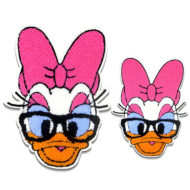 Disney Daisy Duck Chenille Icon Towel Embroidery Applique Patches For Clothing DIY Sew up Patch on the stickers
