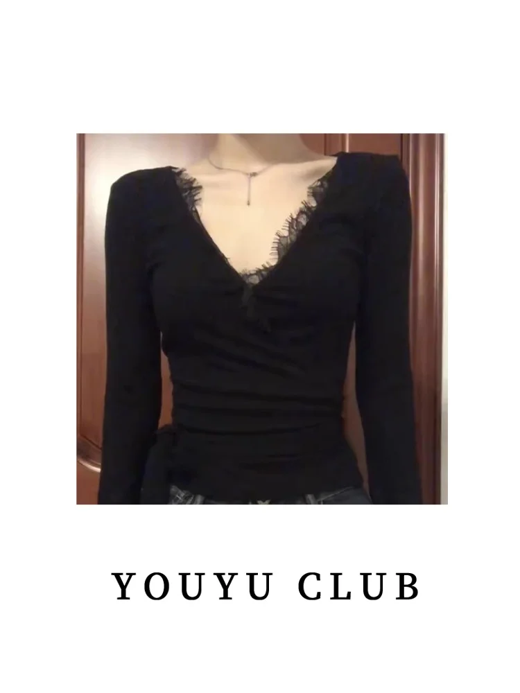 Бандажная футболка Chubby Girl Advanced Sense с v-образным вырезом и кружевной строчкой топ