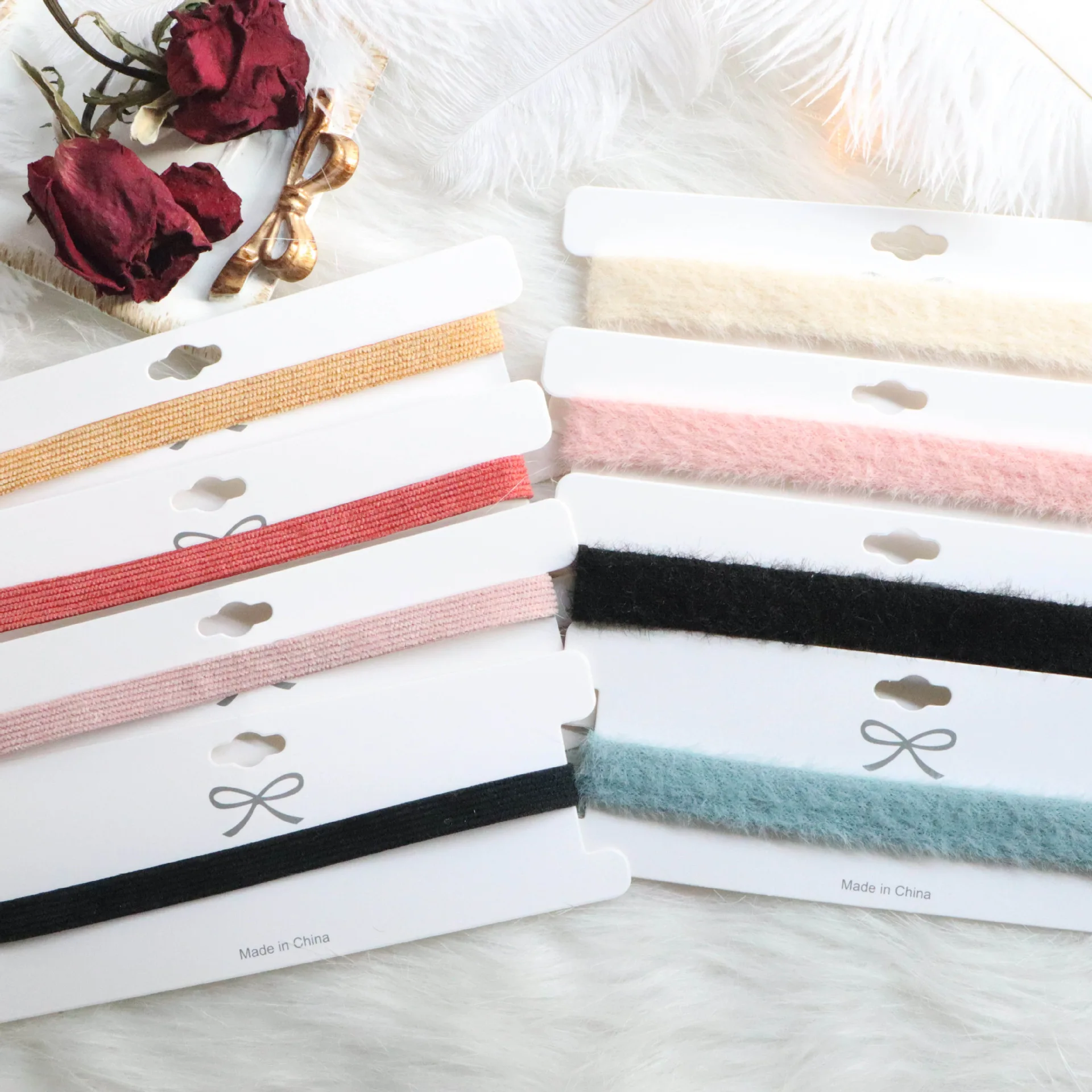 

Женское бархатное ожерелье-чокер, однотонное ожерелье в стиле панк/готика, ширина 1 см/1,8 см