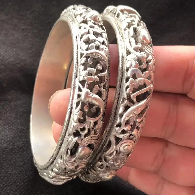 Изысканные старые фотообои ручной работы