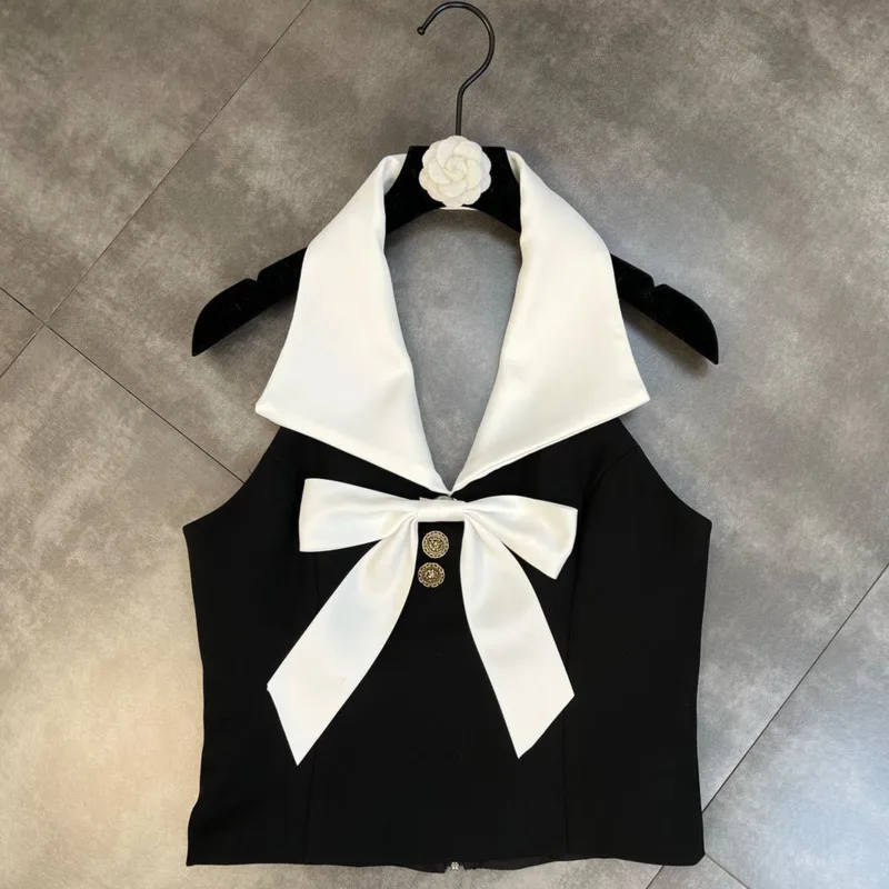 

【Absgd】 2022 Spring Summer New Arrival Sleeveless Halter Turn Down Collar Bow Sexy Tank Tops Women Crop Top